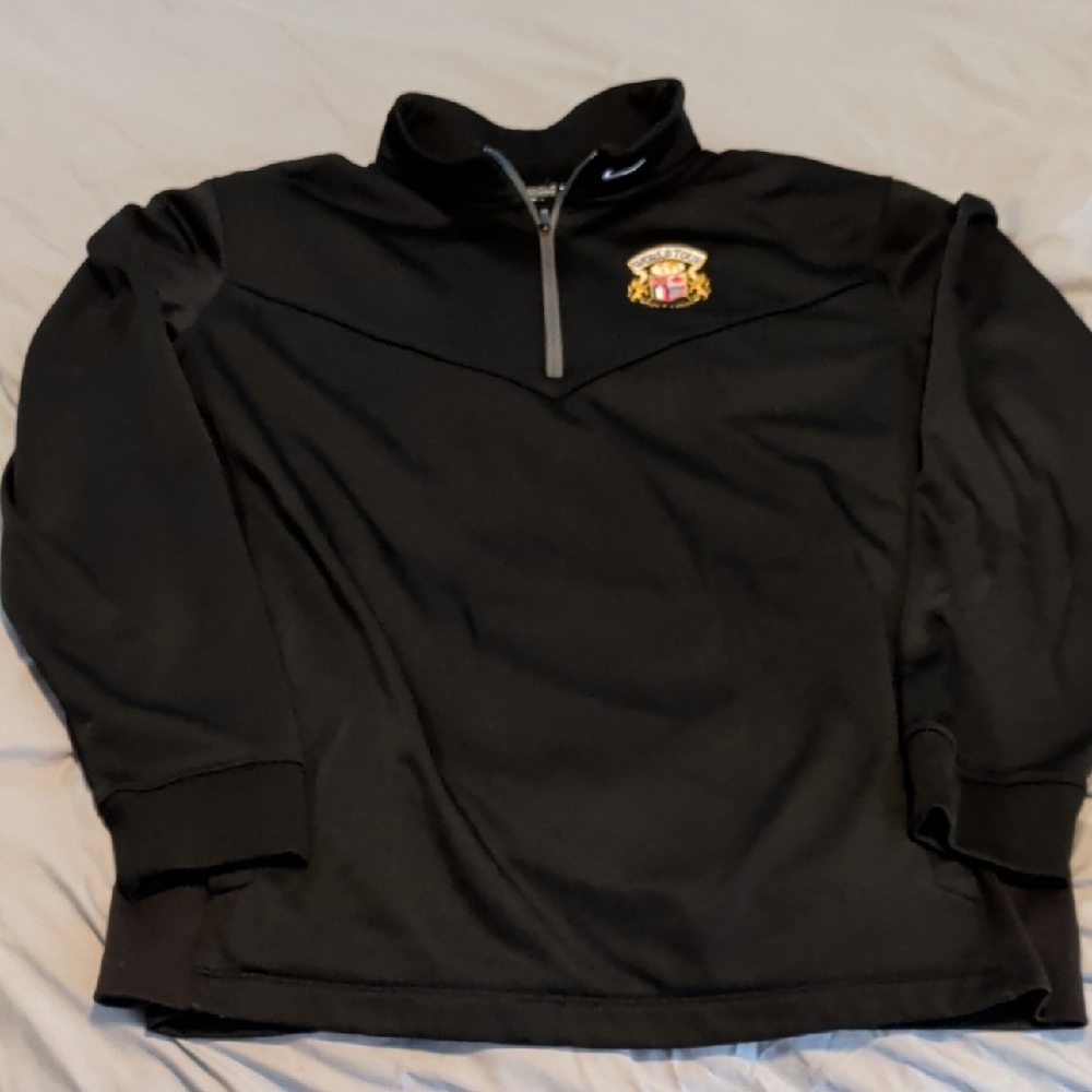 Nike Black Golf Links Sweatshirt with Embroidered Crest
